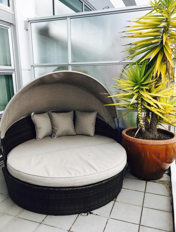 3 Bedroom Penthouse With Fabulous Views 오클랜드 외부 사진