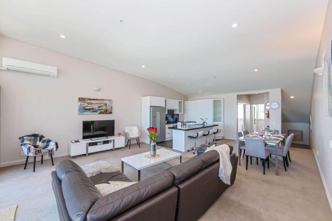 3 Bedroom Penthouse With Fabulous Views 오클랜드 외부 사진